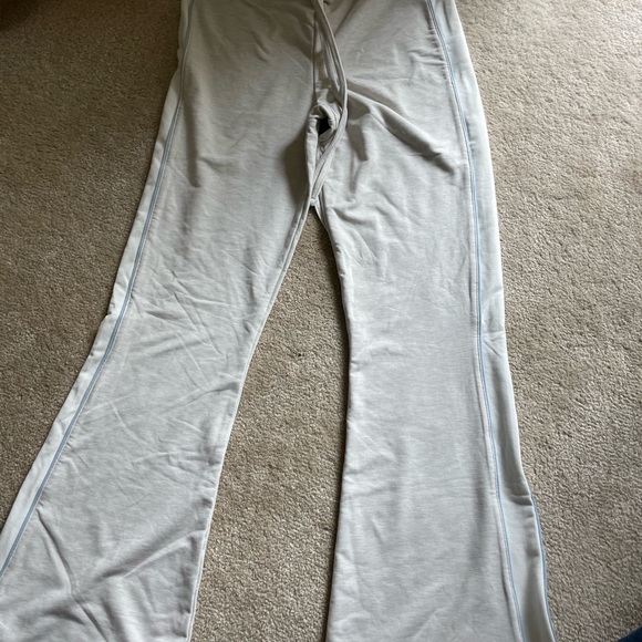 Upside Active Set - Picture 6 of 9